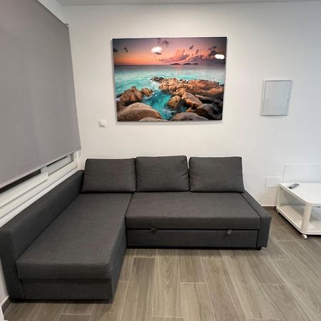 Apartamentos Montalvo Metropolis A توريمولينوس المظهر الخارجي الصورة
