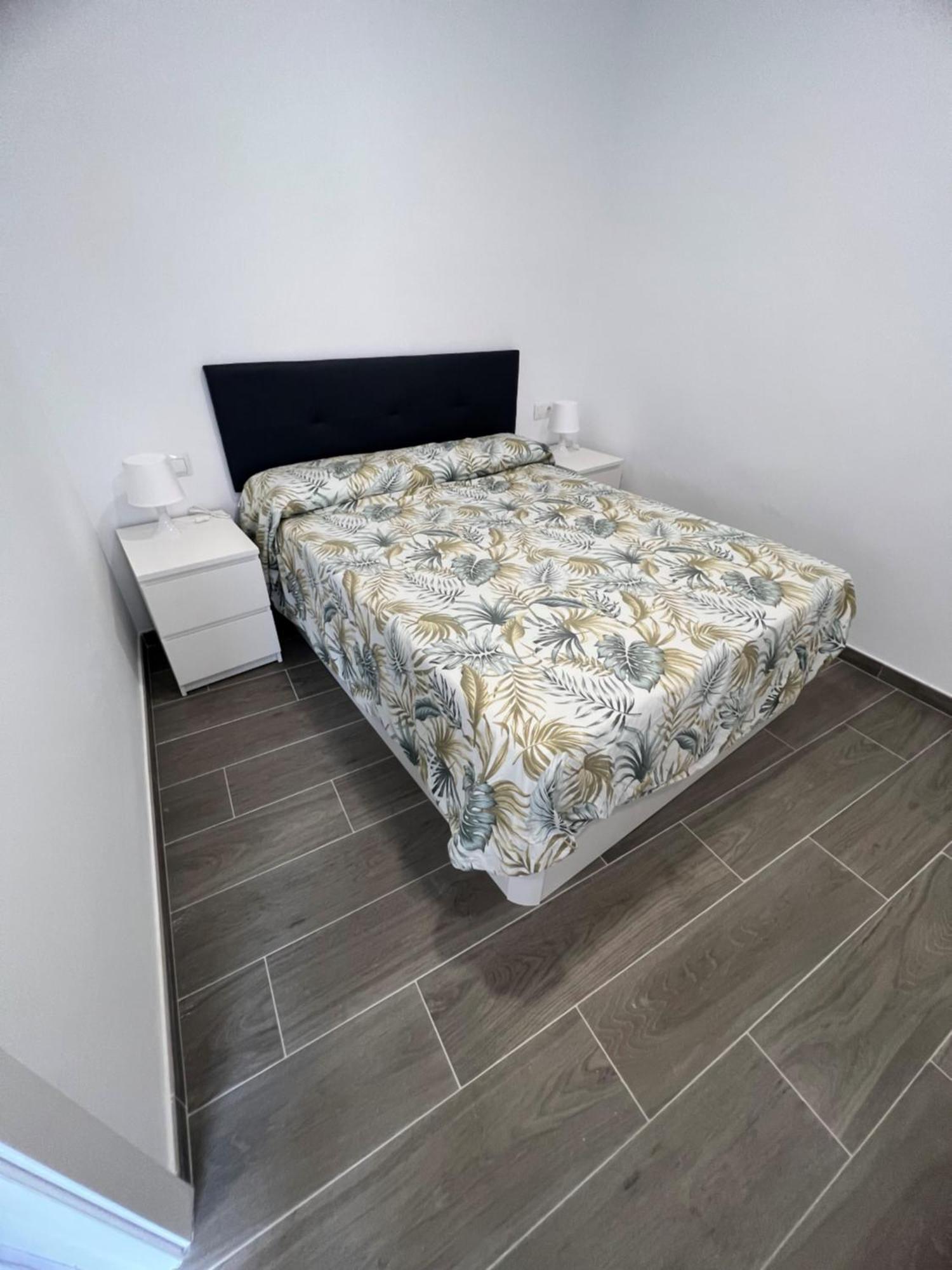 Apartamentos Montalvo Metropolis A توريمولينوس المظهر الخارجي الصورة