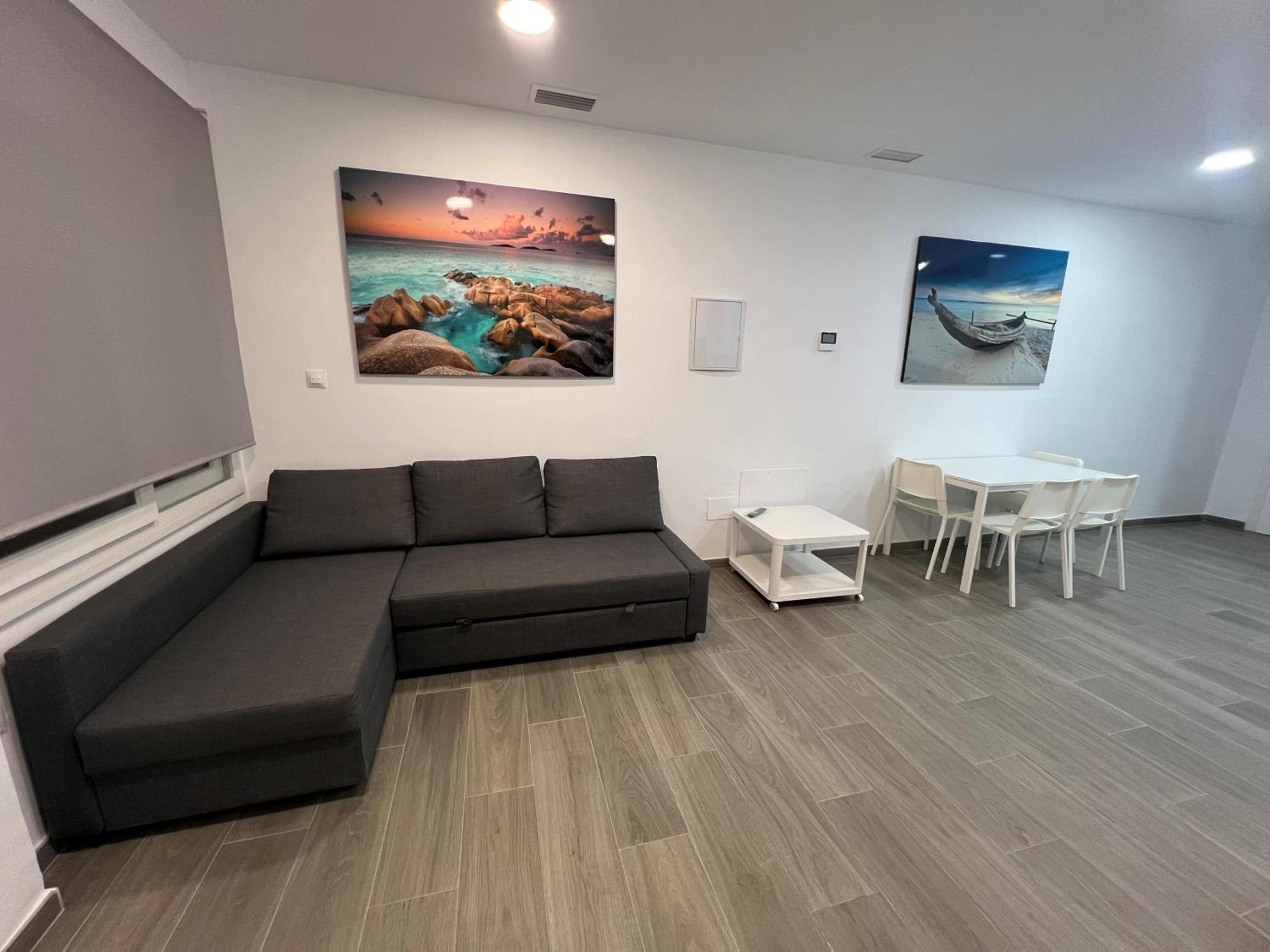 Apartamentos Montalvo Metropolis A توريمولينوس المظهر الخارجي الصورة